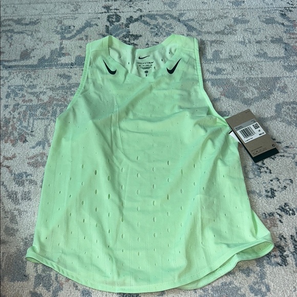 Nike AeroSwift Women xs Dri-FIT ADV Running jersey volt green FN2504-376 NEW - Picture 1 of 5